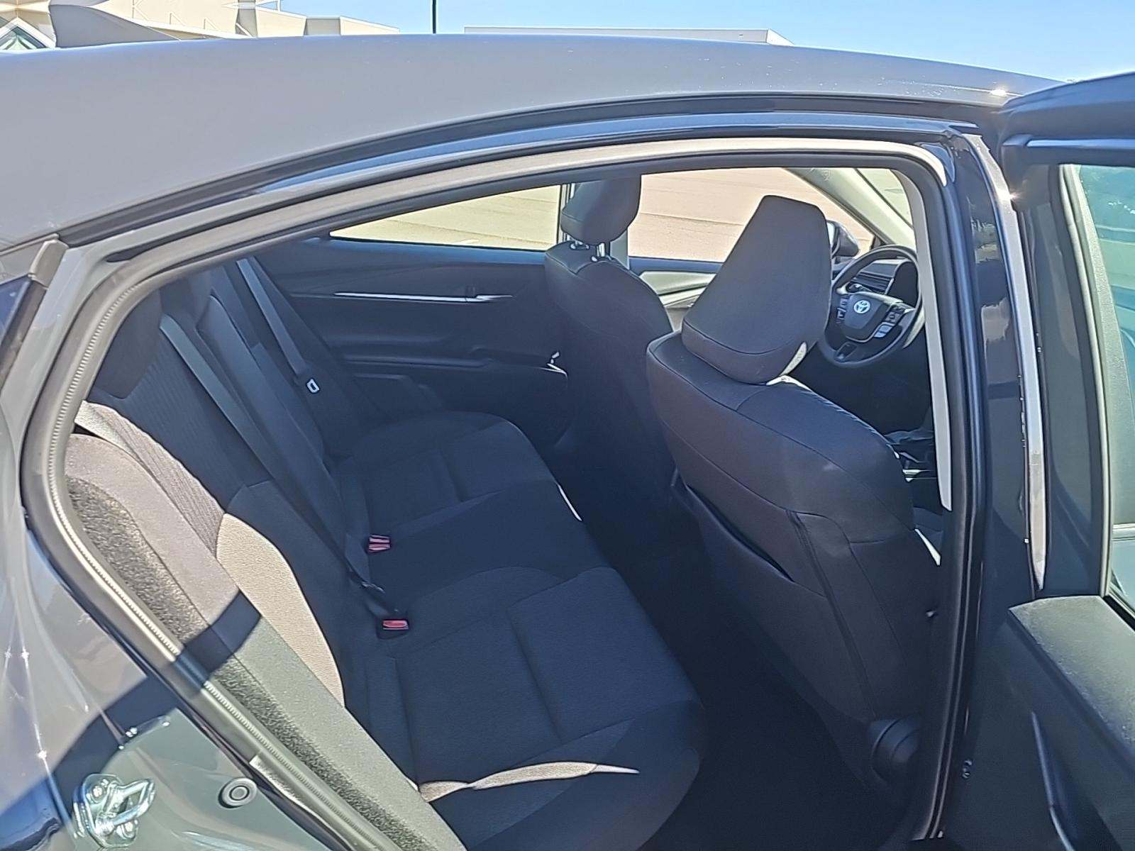 2025 Toyota Camry LE FWD