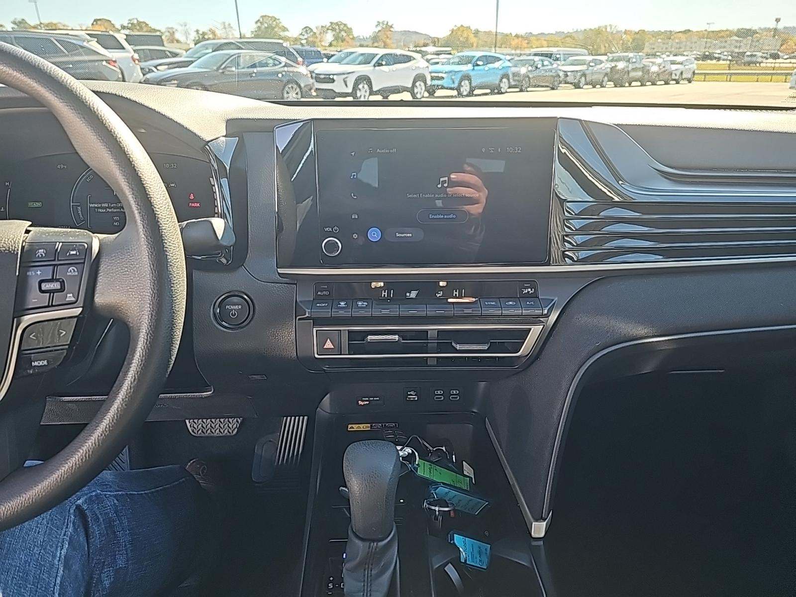 2025 Toyota Camry LE FWD