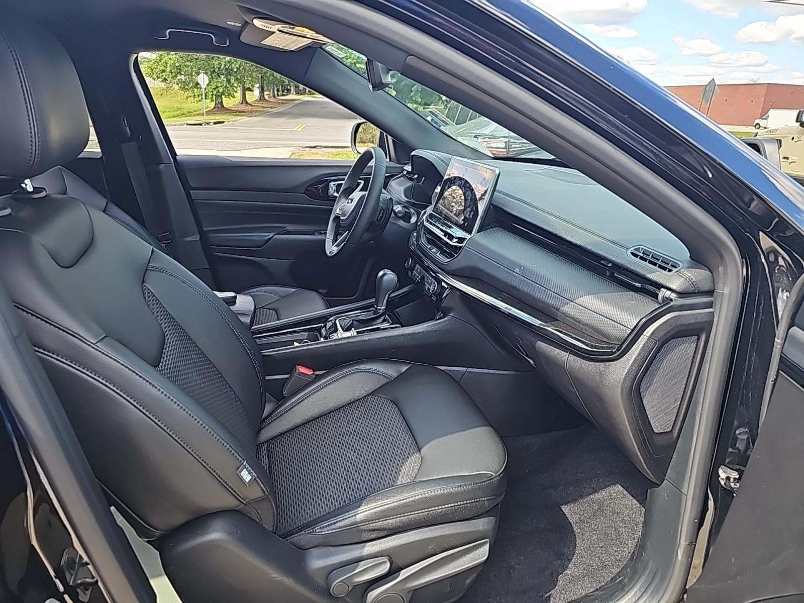 2025 Jeep Compass Latitude AWD