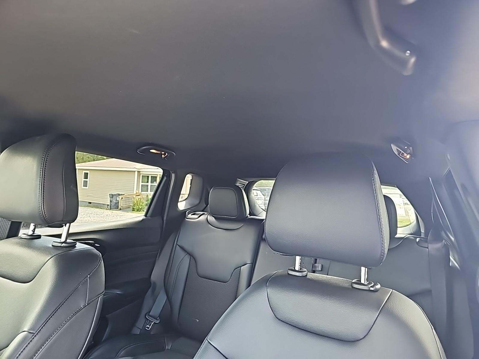 2025 Jeep Compass Latitude AWD