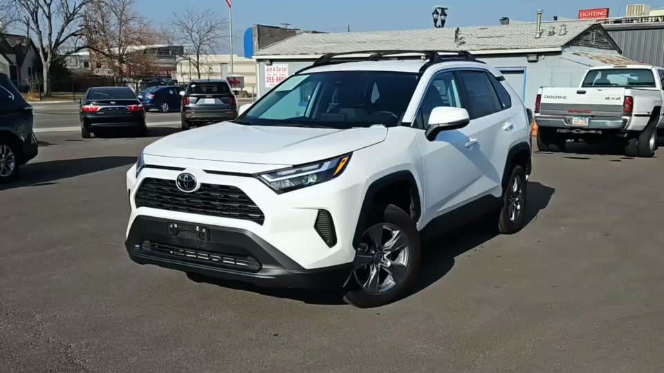 2023 Toyota RAV4 XLE