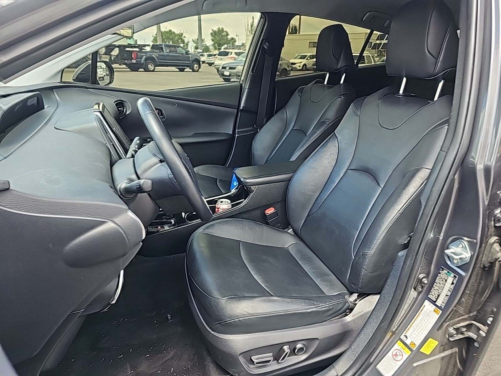 2017 Toyota Prius Prime Premium FWD