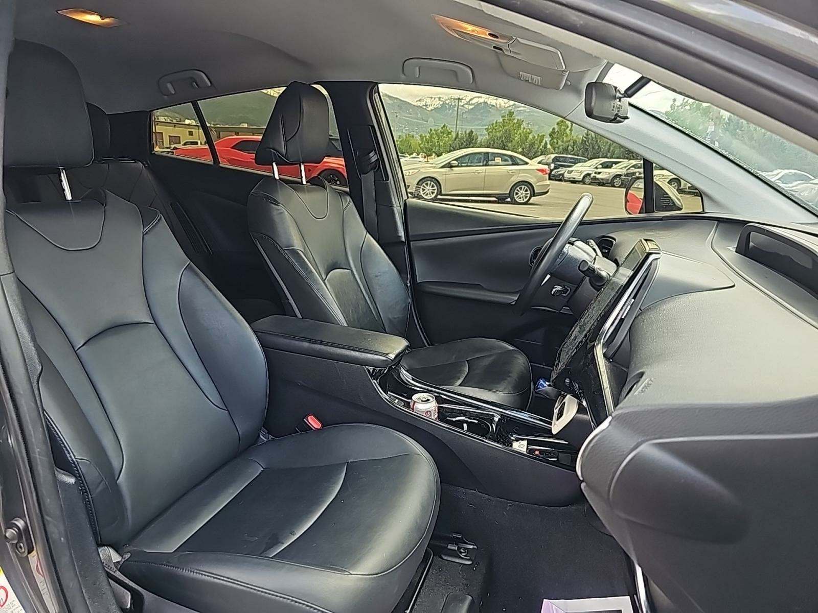 2017 Toyota Prius Prime Premium FWD