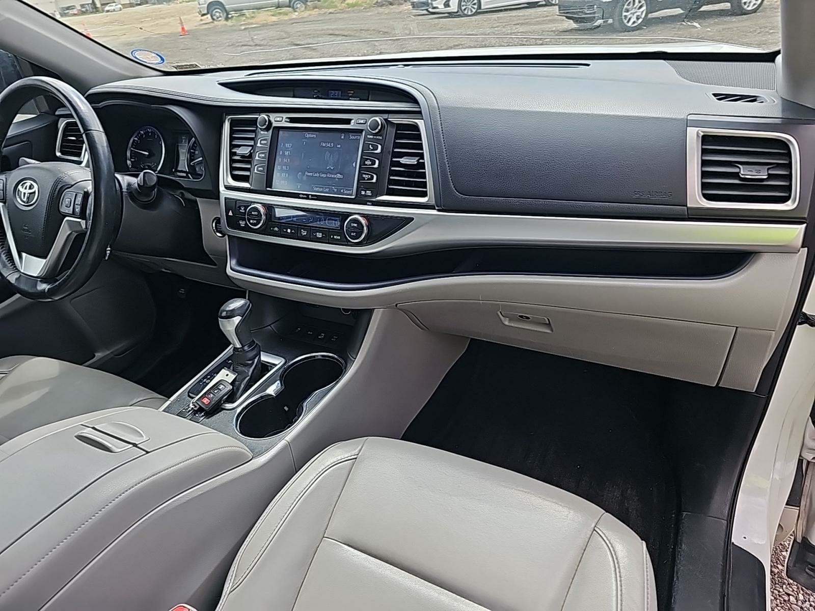 2015 Toyota Highlander XLE AWD