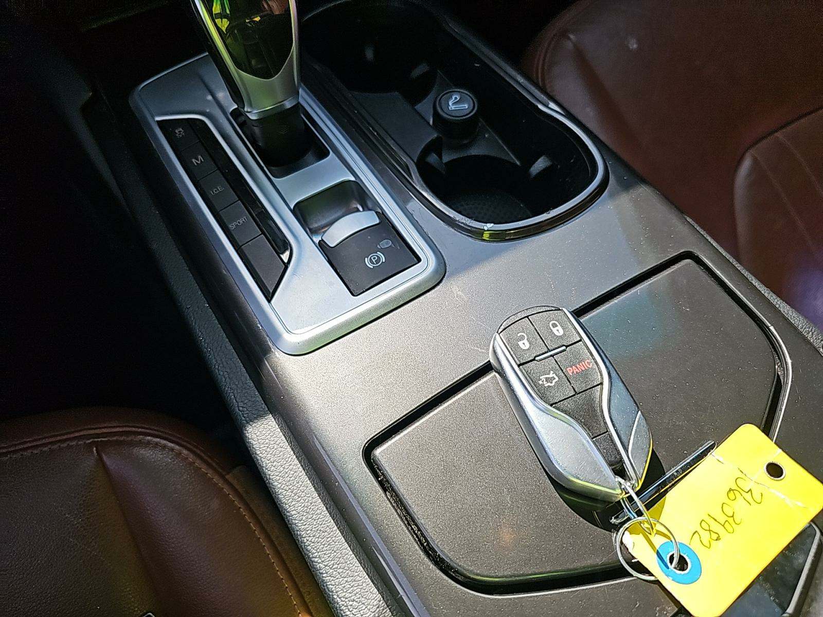 2016 Maserati Ghibli Base RWD