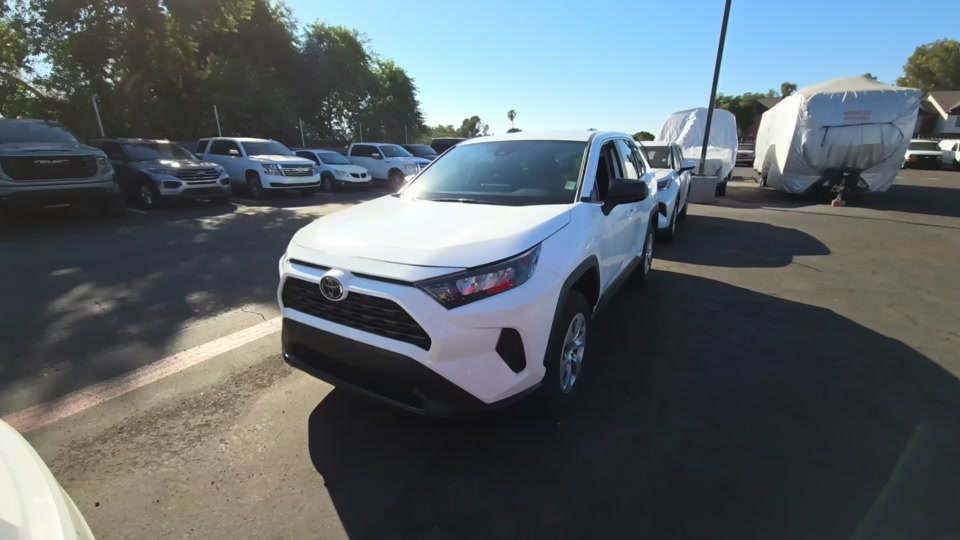 2022 Toyota RAV4 LE