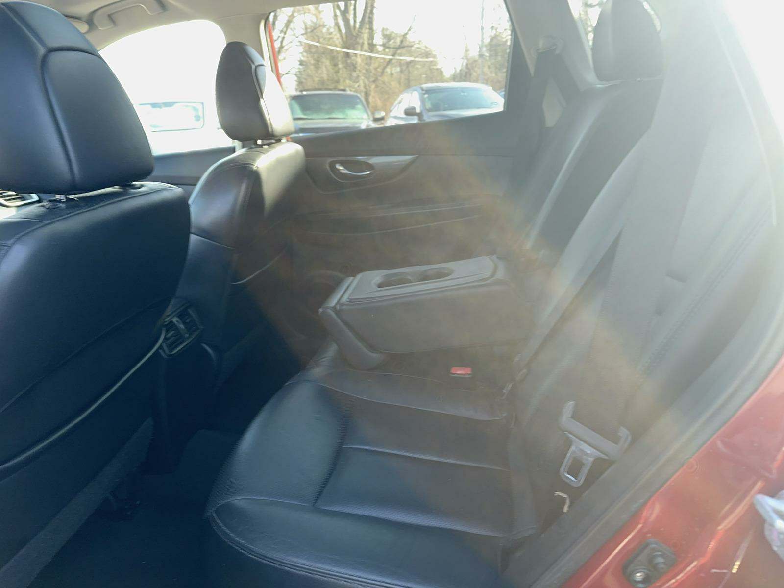 2015 Nissan Rogue SL AWD