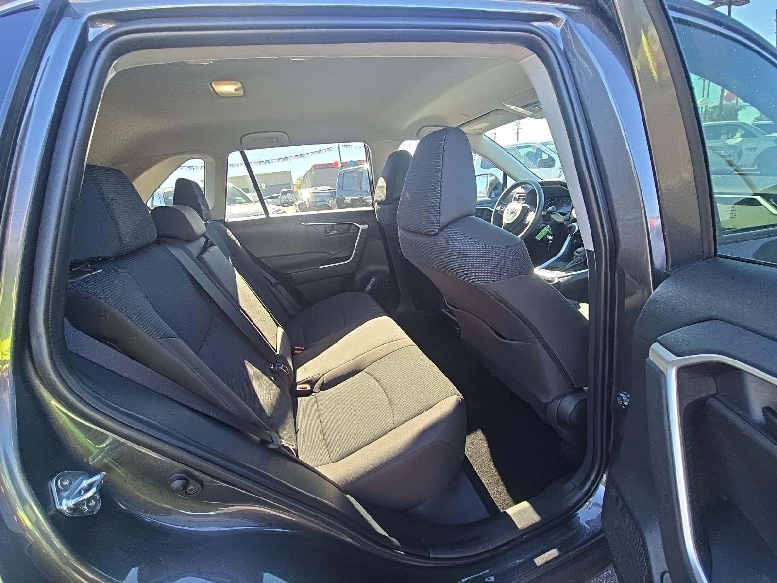 2025 Toyota RAV4 LE AWD