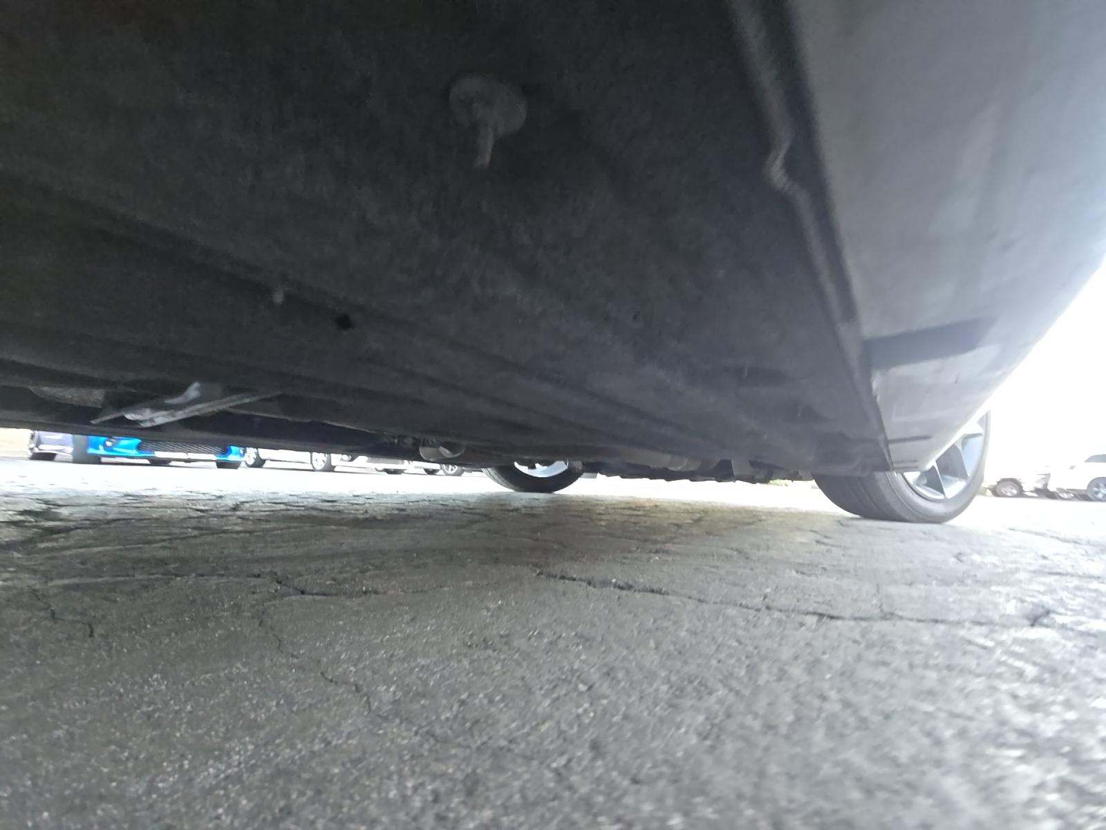 2022 Chrysler 300 Touring RWD