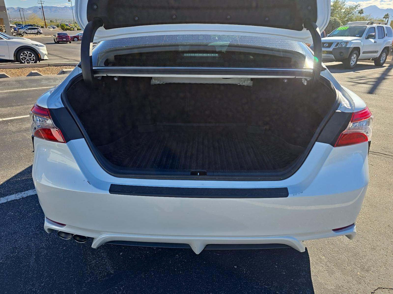 2022 Toyota Camry Hybrid XSE FWD