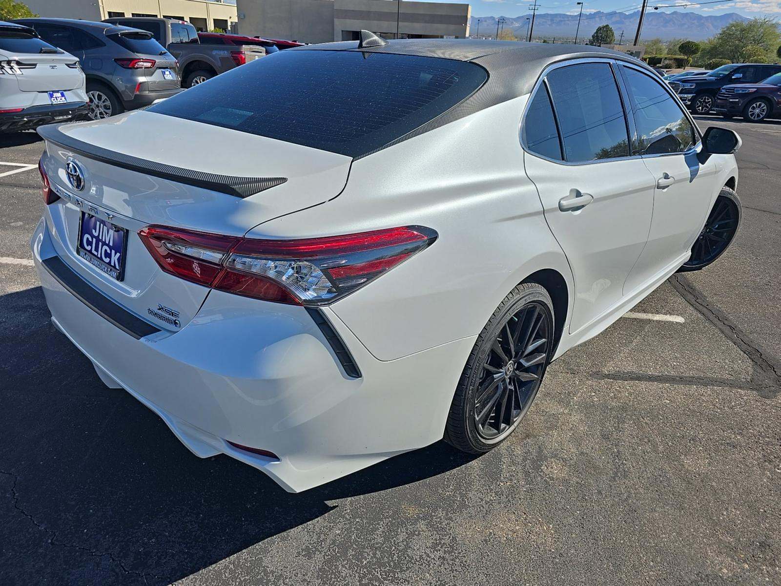 2022 Toyota Camry Hybrid XSE FWD