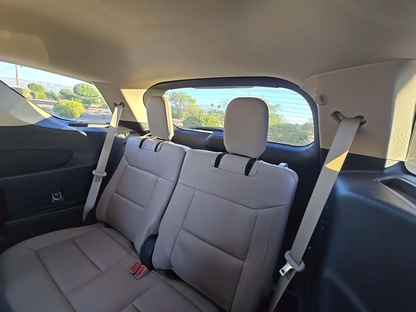 2022 Ford Explorer XLT RWD