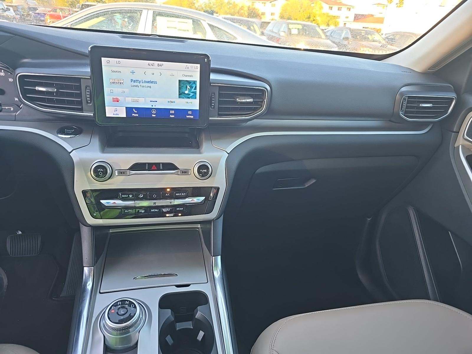 2022 Ford Explorer XLT RWD