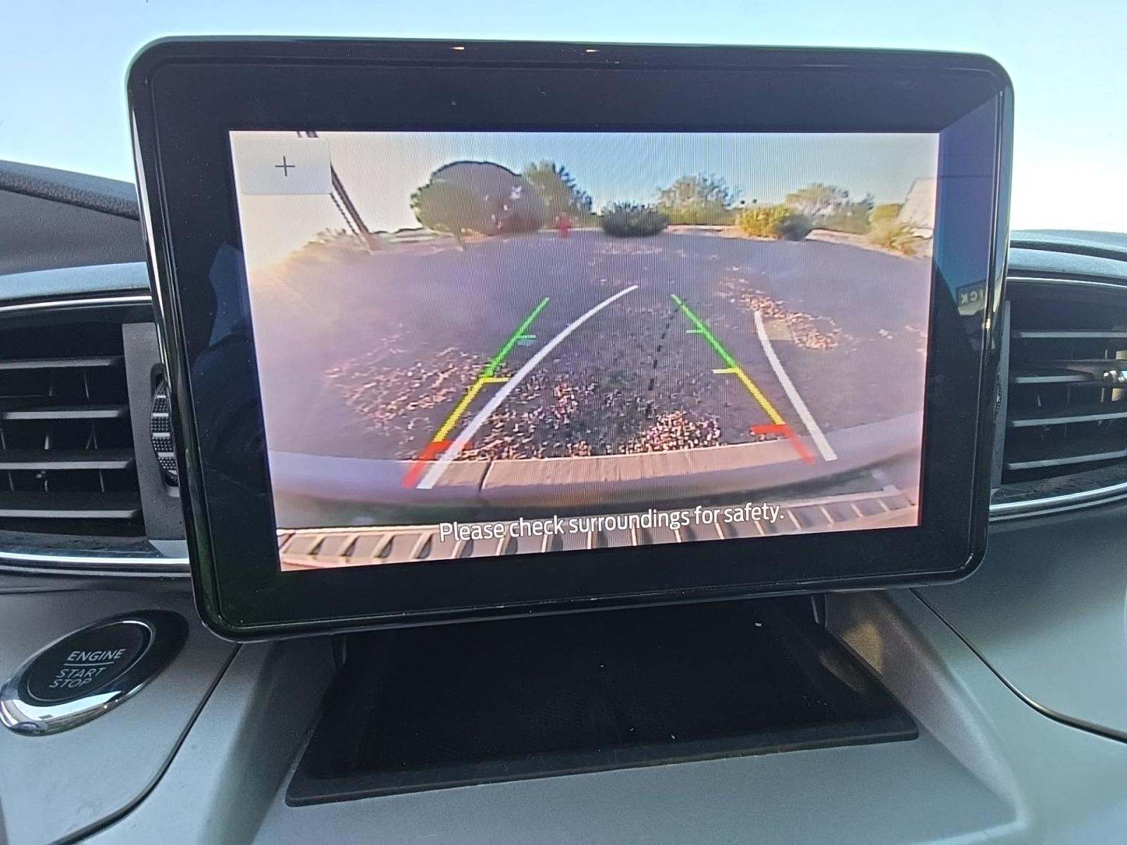 2022 Ford Explorer XLT RWD