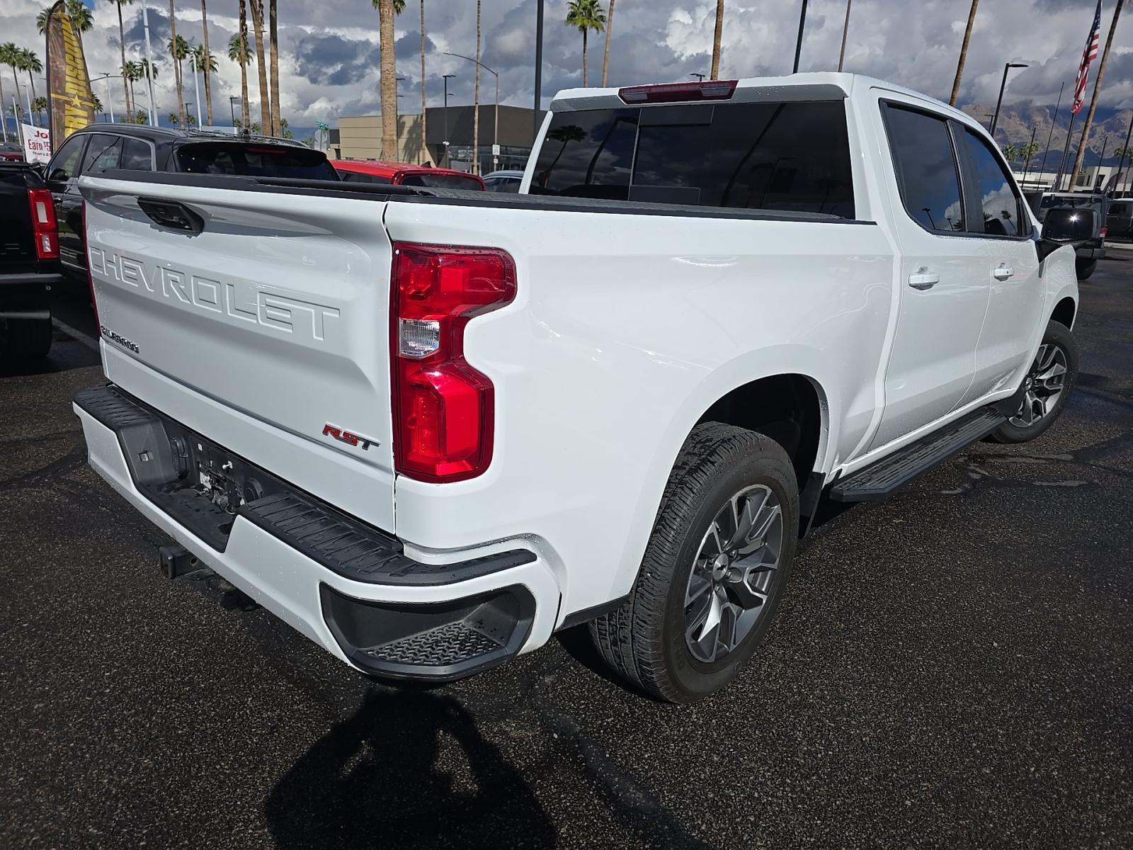 2024 Chevrolet Silverado 1500 RST RWD