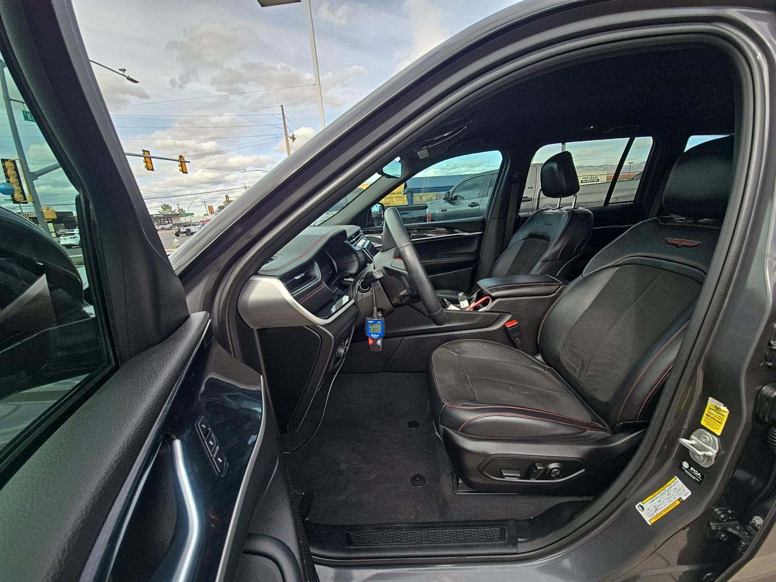 2022 Jeep Grand Cherokee Trailhawk AWD