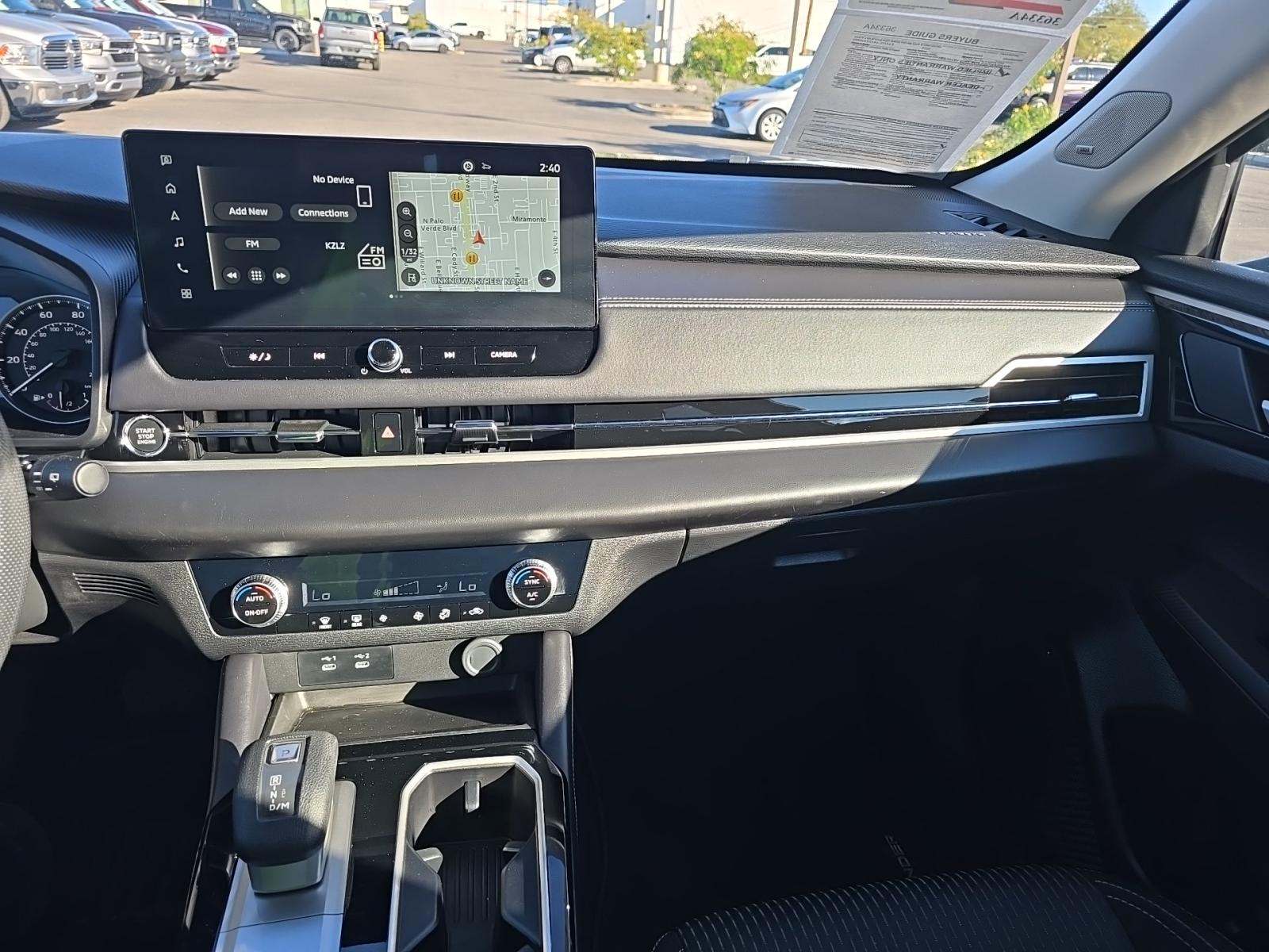 2025 Mitsubishi Outlander ES FWD