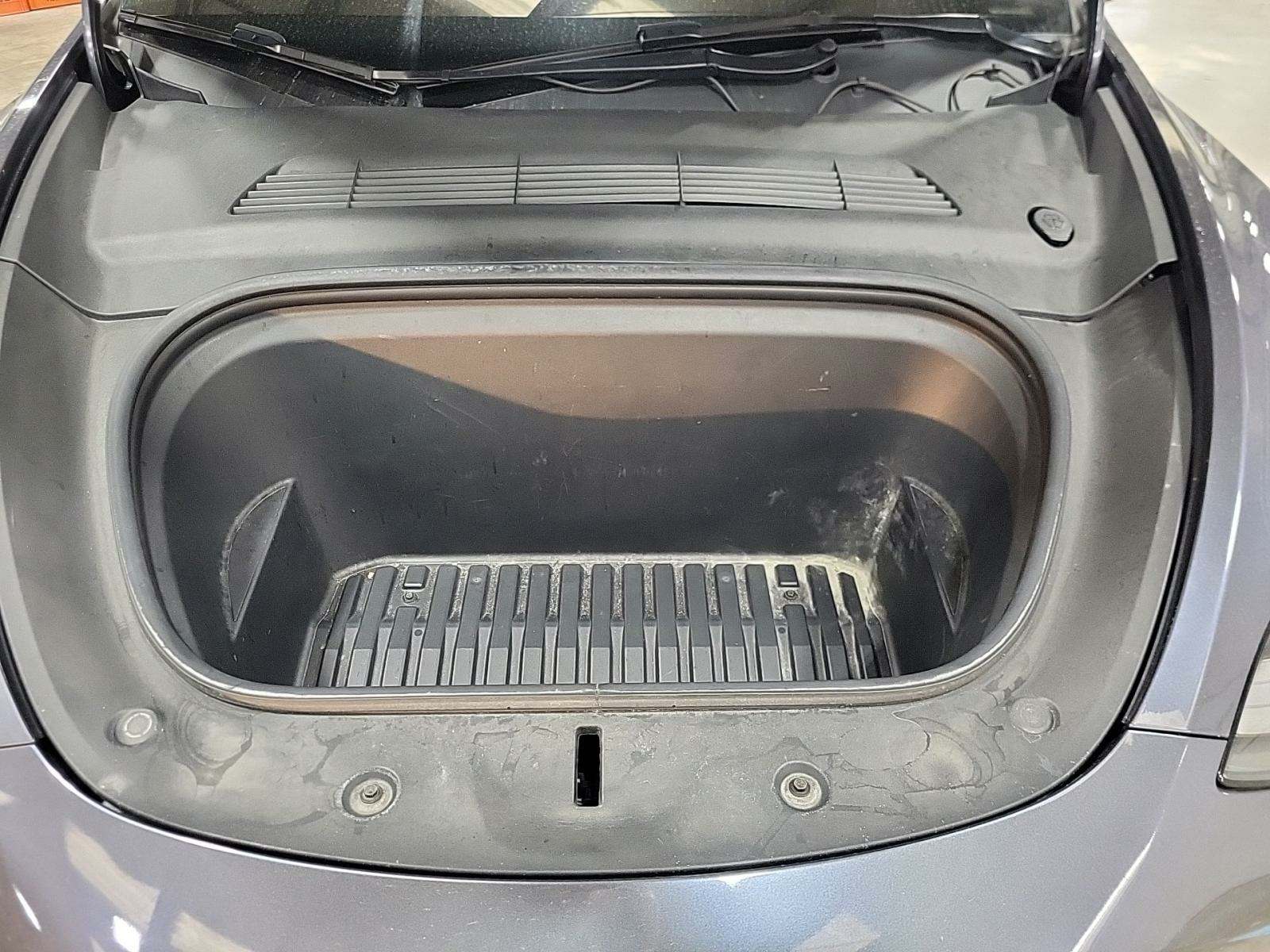 2022 Tesla Model Y Performance AWD