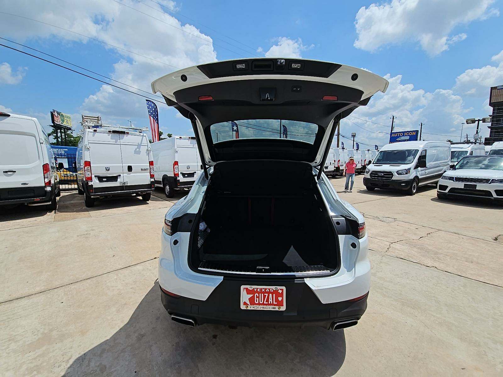 2022 Porsche Cayenne Base AWD