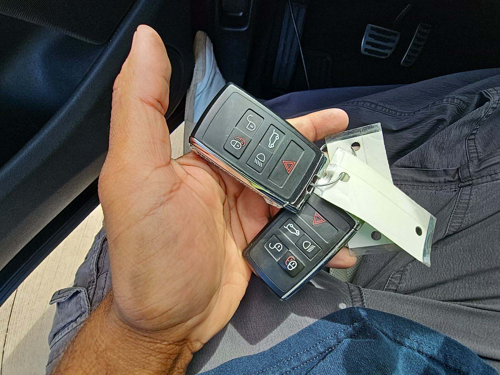 2020 Land Rover Range Rover Evoque R-Dynamic SE AWD