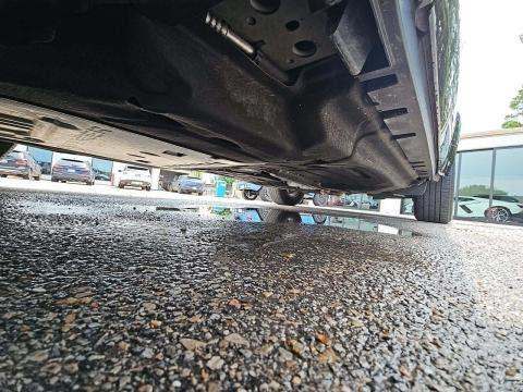 2023 Land Rover Defender 130 X-Dynamic SE AWD