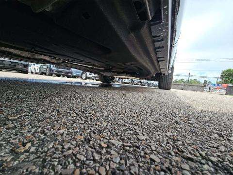 2023 Land Rover Defender 130 X-Dynamic SE AWD