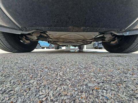 2023 Land Rover Defender 130 X-Dynamic SE AWD