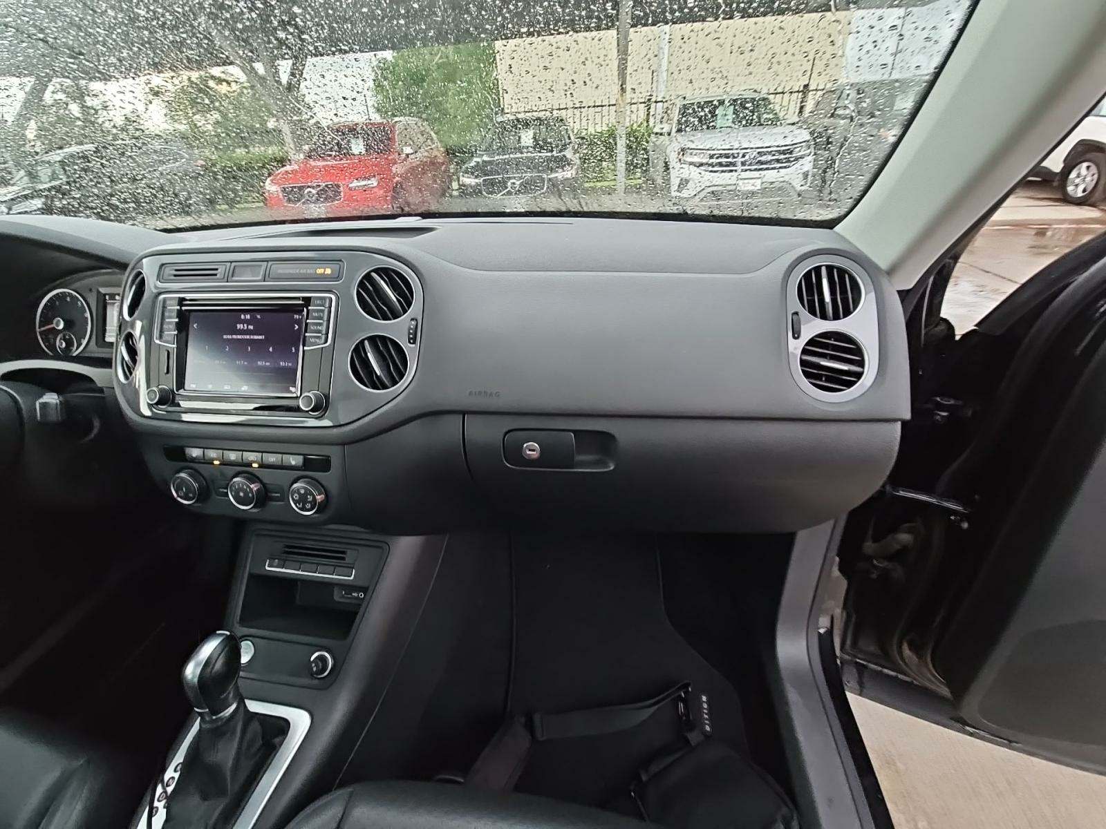 2017 Volkswagen Tiguan 2.0T Wolfsburg Edition FWD