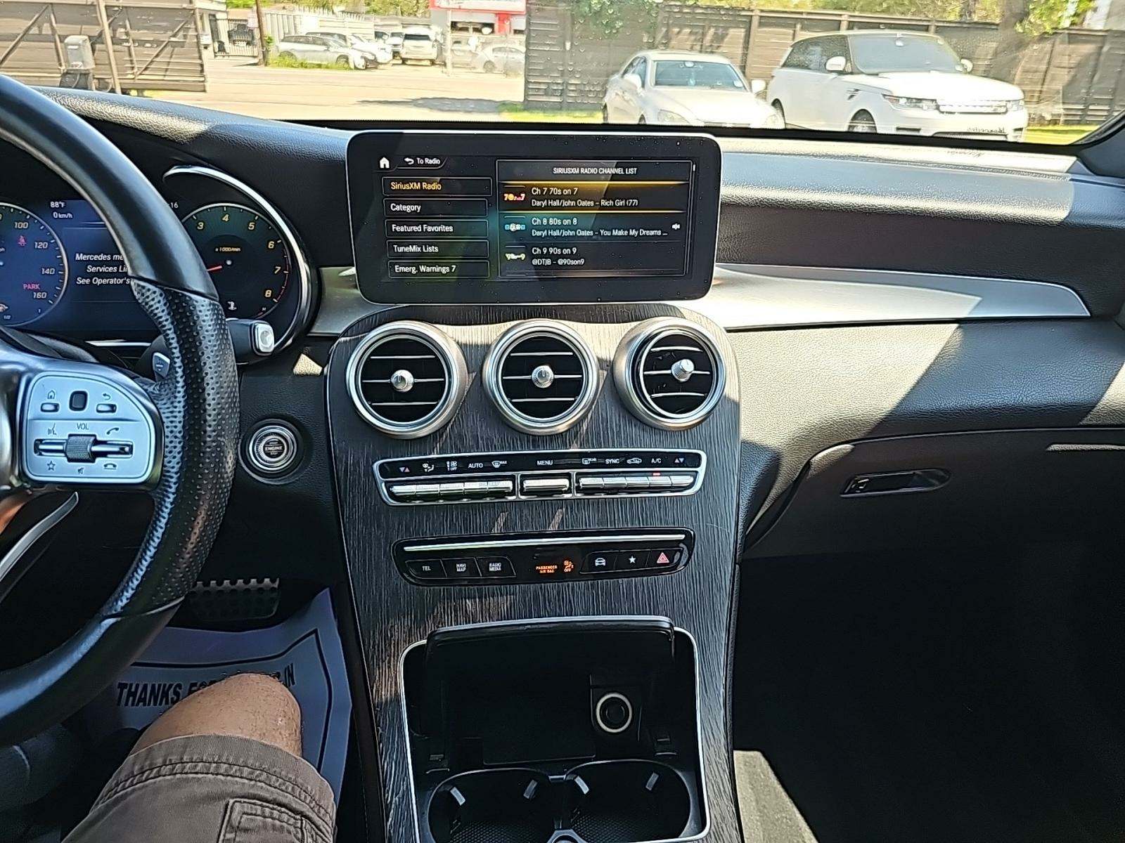 Mercedes-Benz GLC 300 4MATIC снимка Mercedes-Benz GLC 300 4MATIC