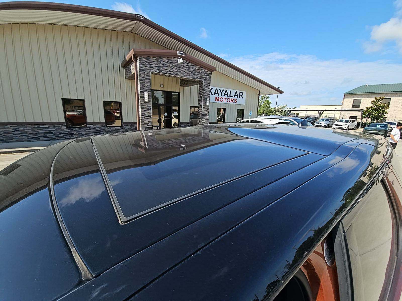 2018 Land Rover Discovery HSE Luxury AWD