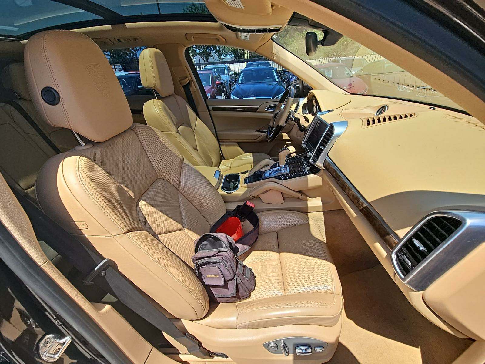 2017 Porsche Cayenne Platinum Edition AWD