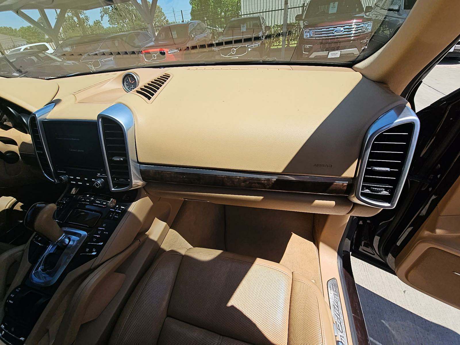 2017 Porsche Cayenne Platinum Edition AWD