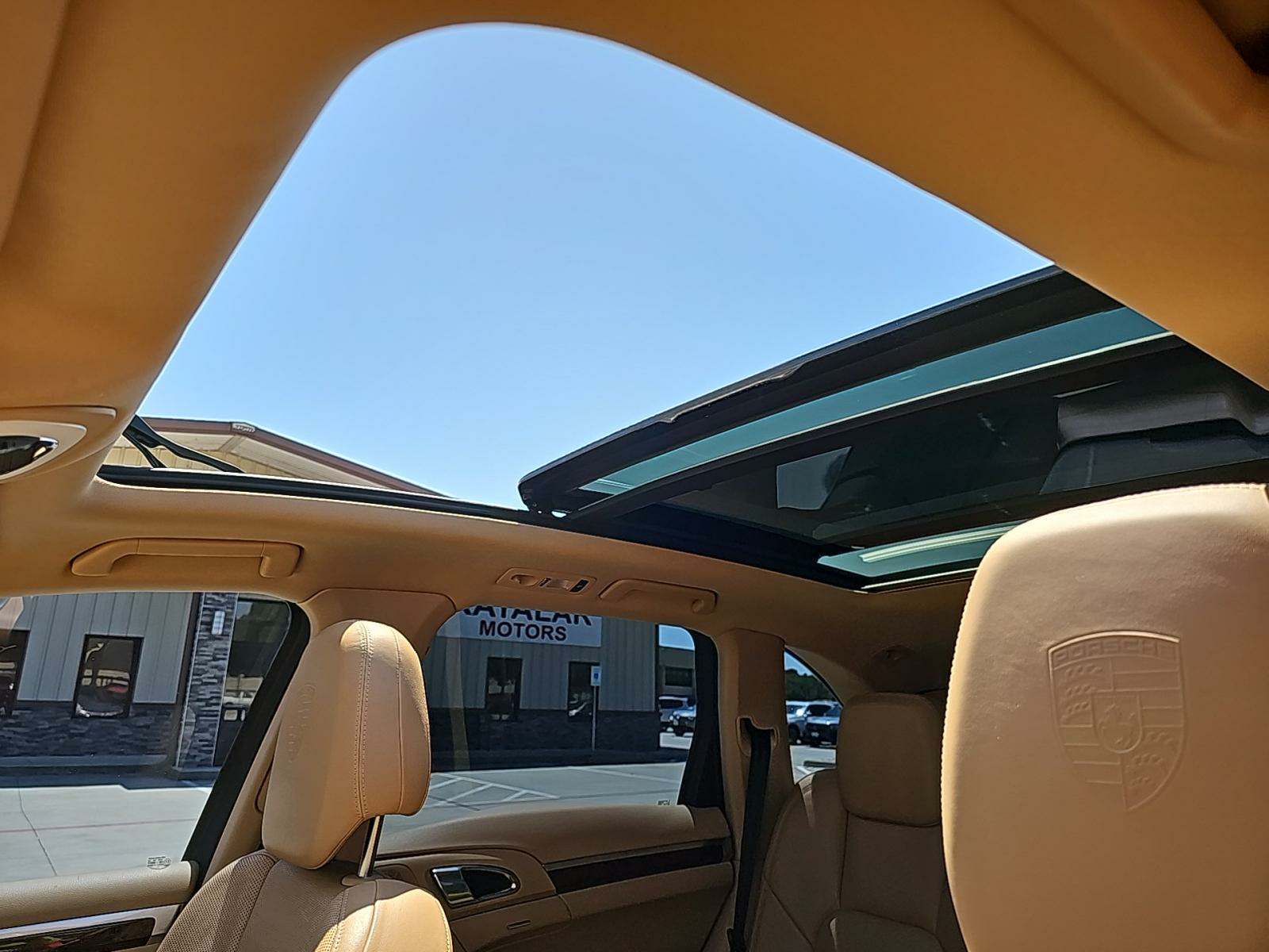 2017 Porsche Cayenne Platinum Edition AWD