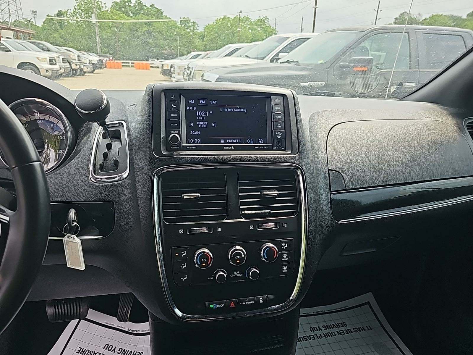 2018 Dodge Grand Caravan SE Plus FWD