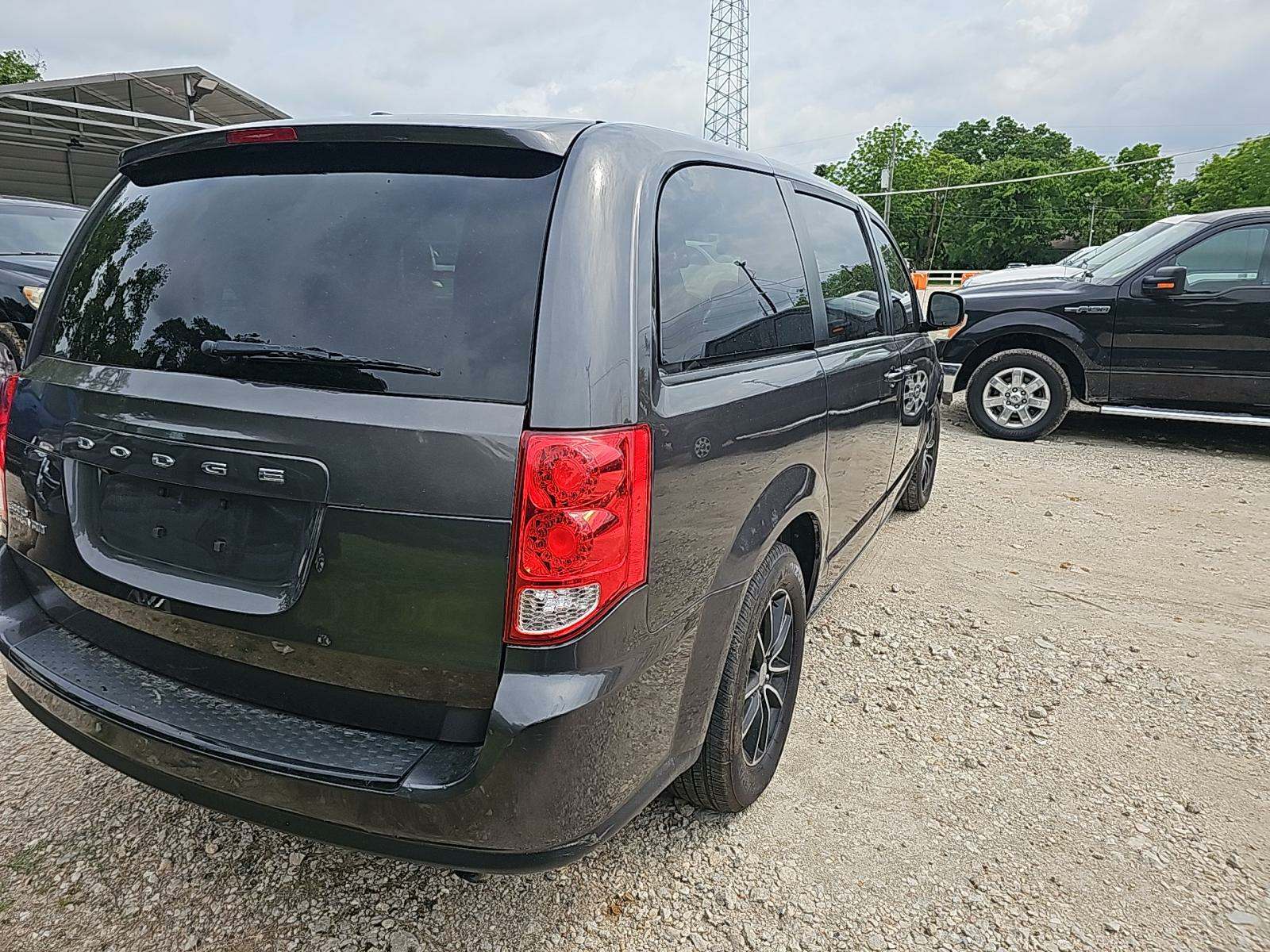 2018 Dodge Grand Caravan SE Plus FWD