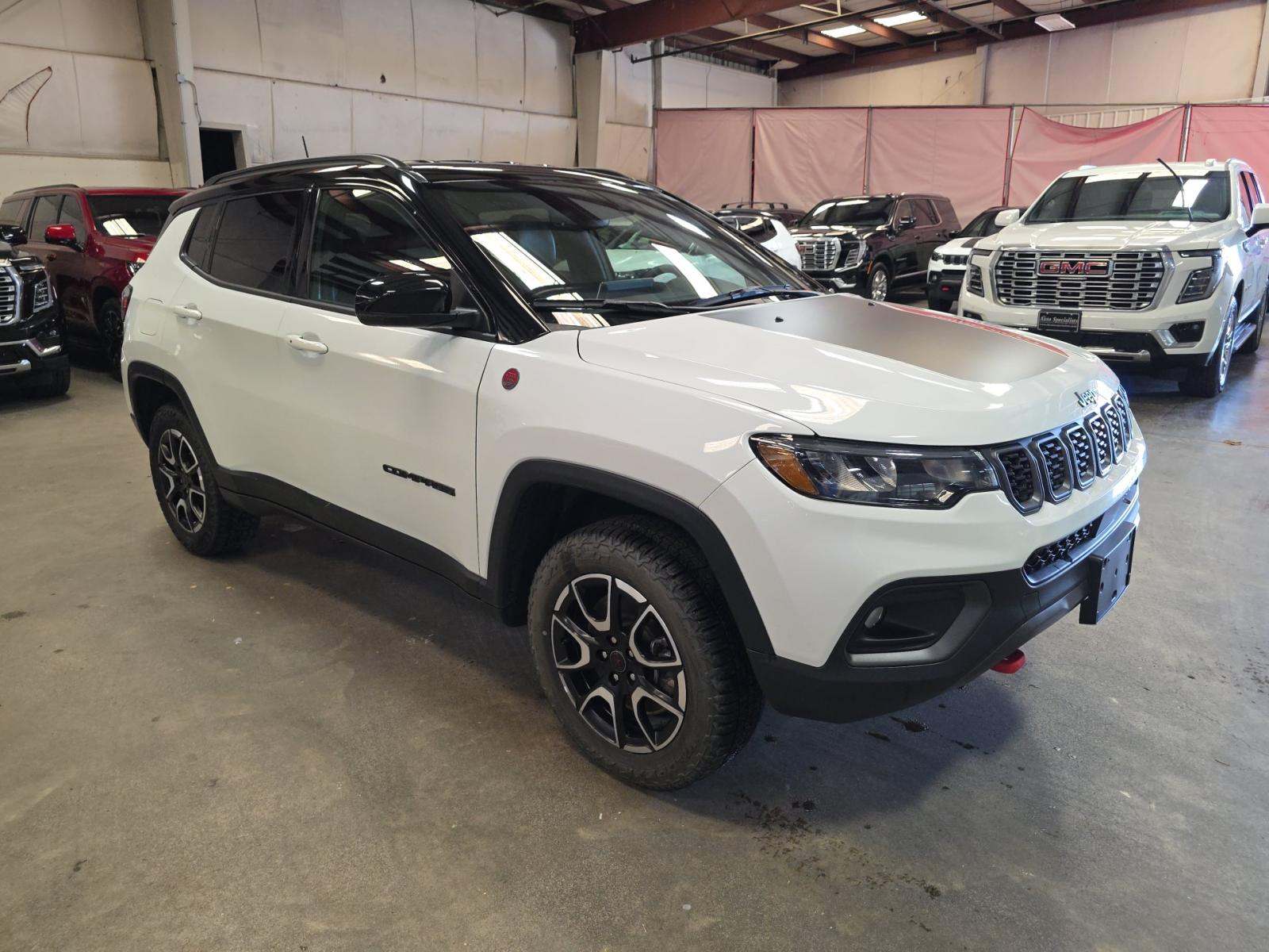 2025 Jeep Compass Trailhawk AWD