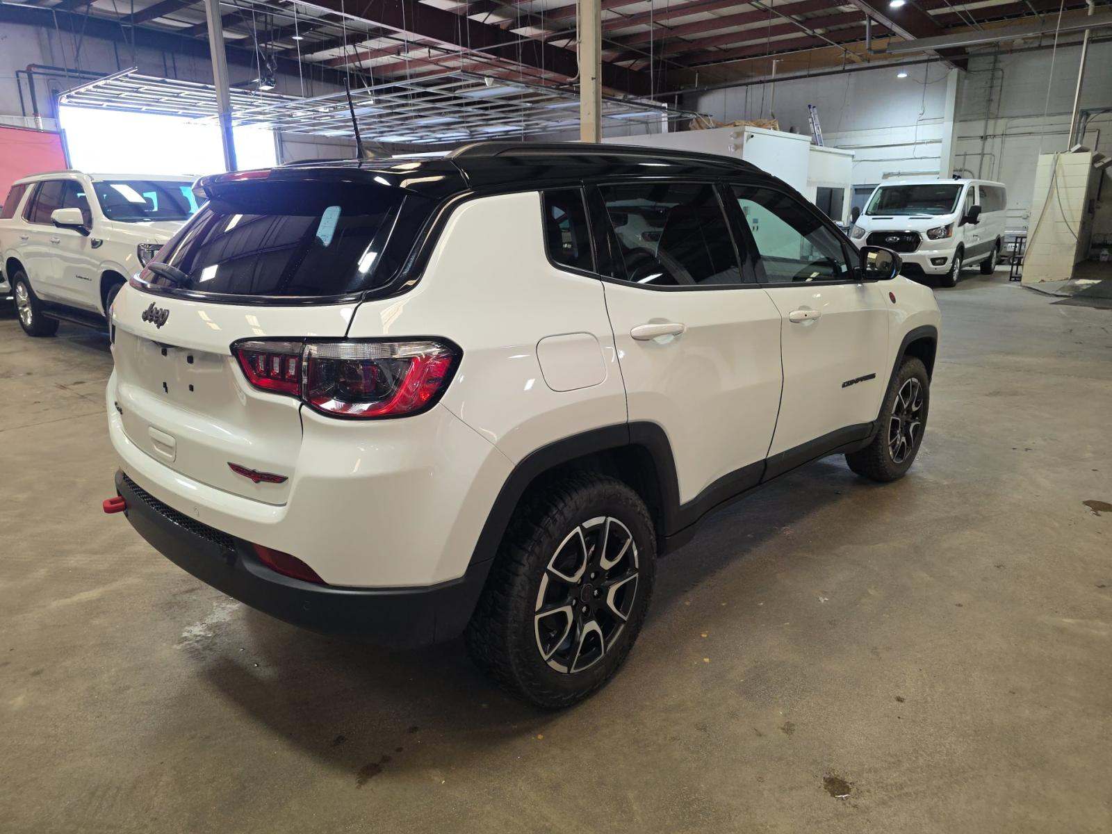 2025 Jeep Compass Trailhawk AWD