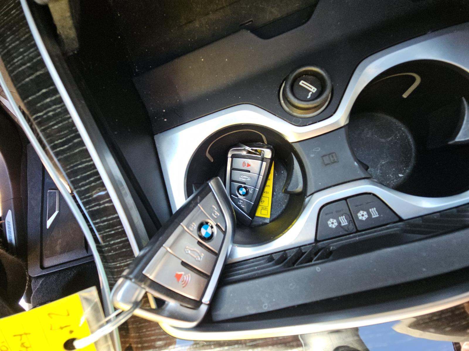 2021 BMW X7 M50i AWD