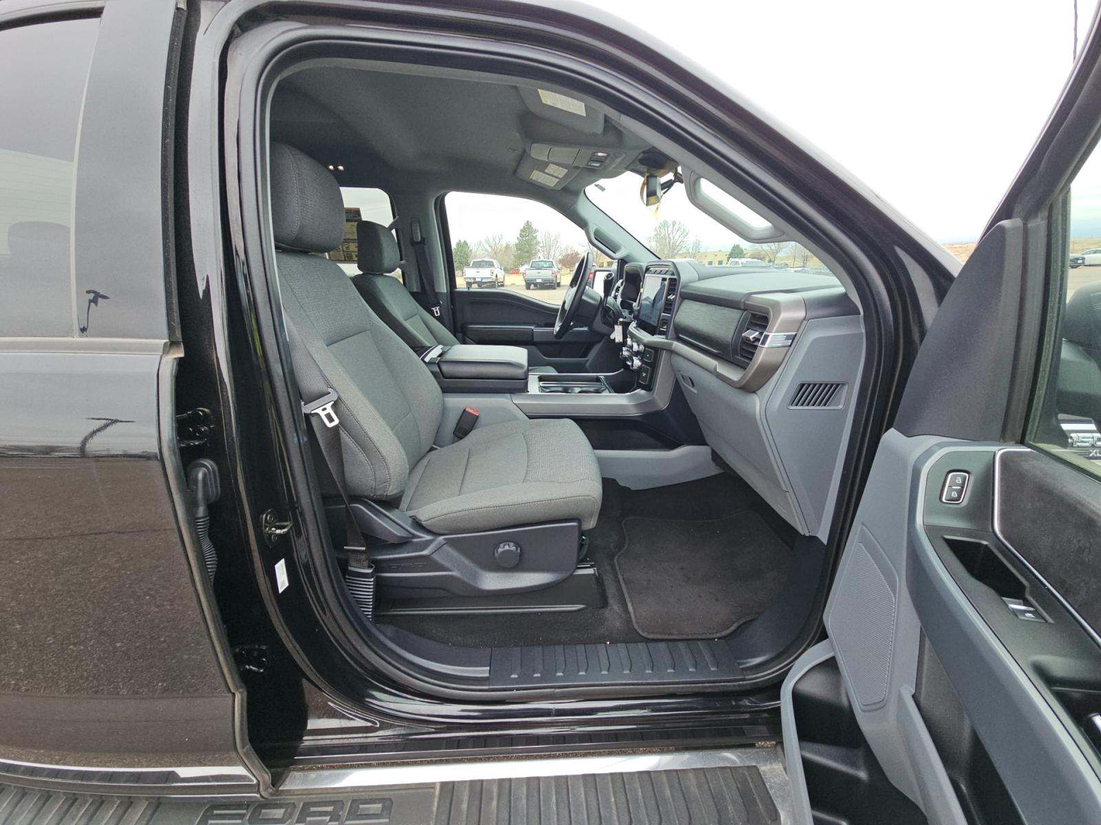 2024 Ford F-150 Hybrid XLT AWD