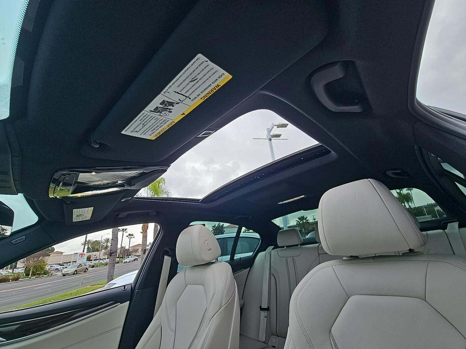 2021 BMW 5 Series 530e RWD