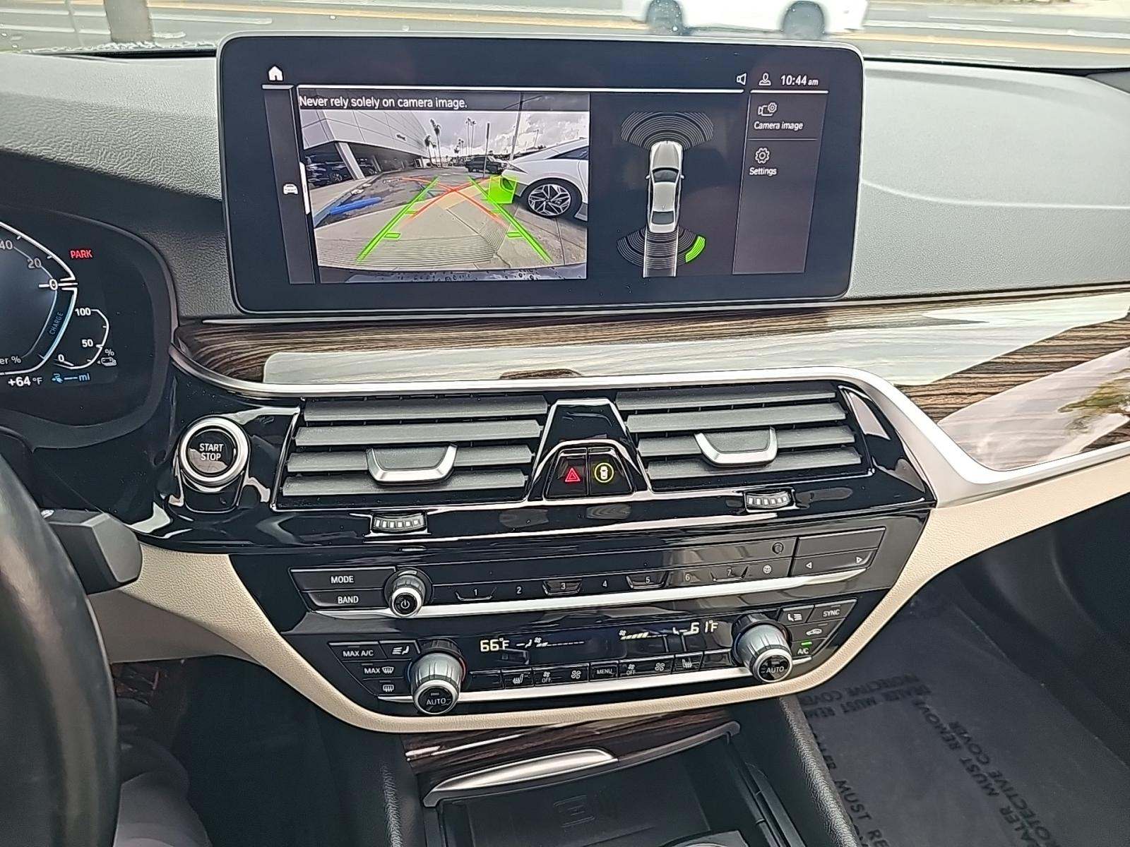 2021 BMW 5 Series 530e RWD