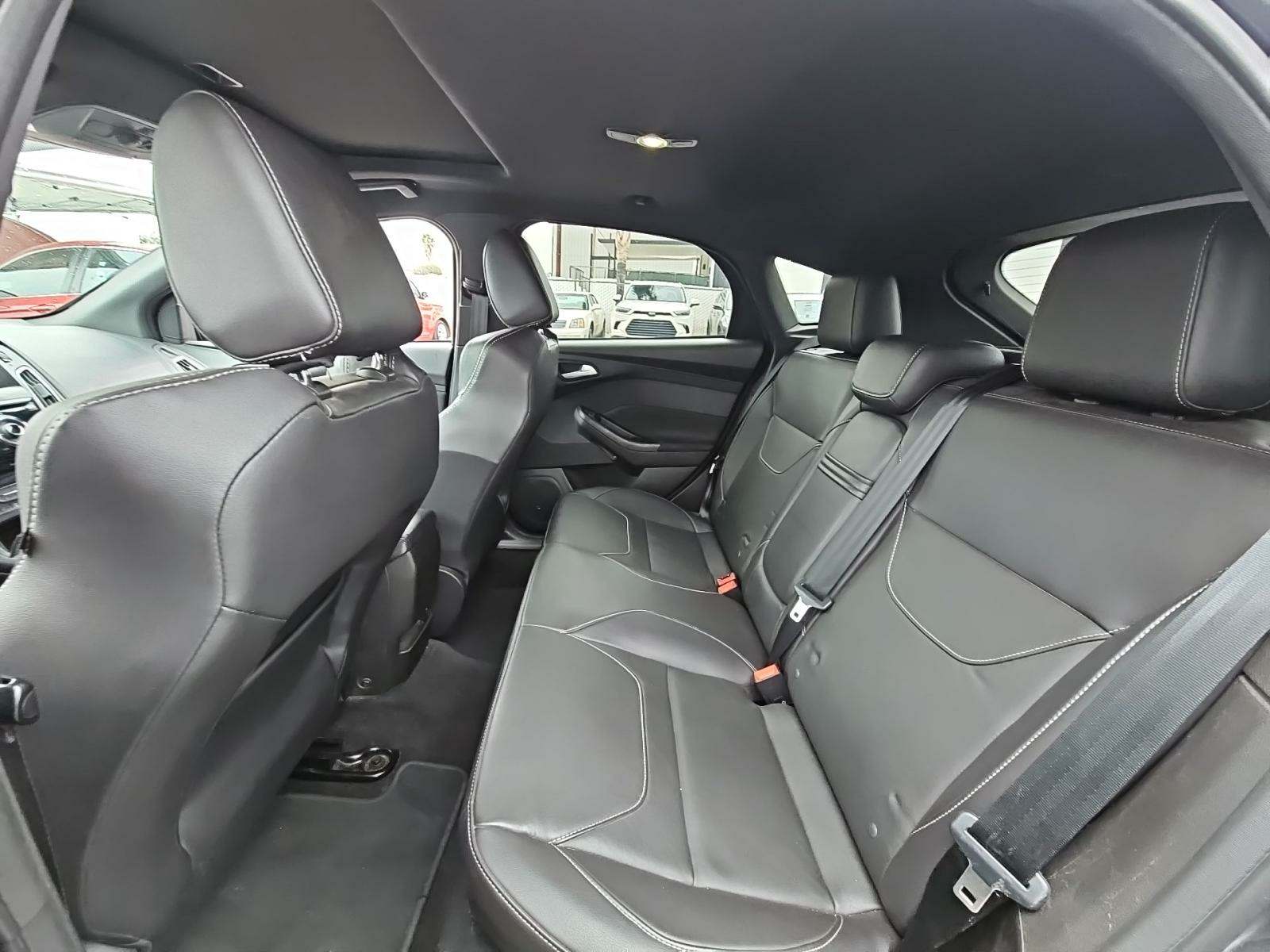 2016 Ford Focus ST FWD