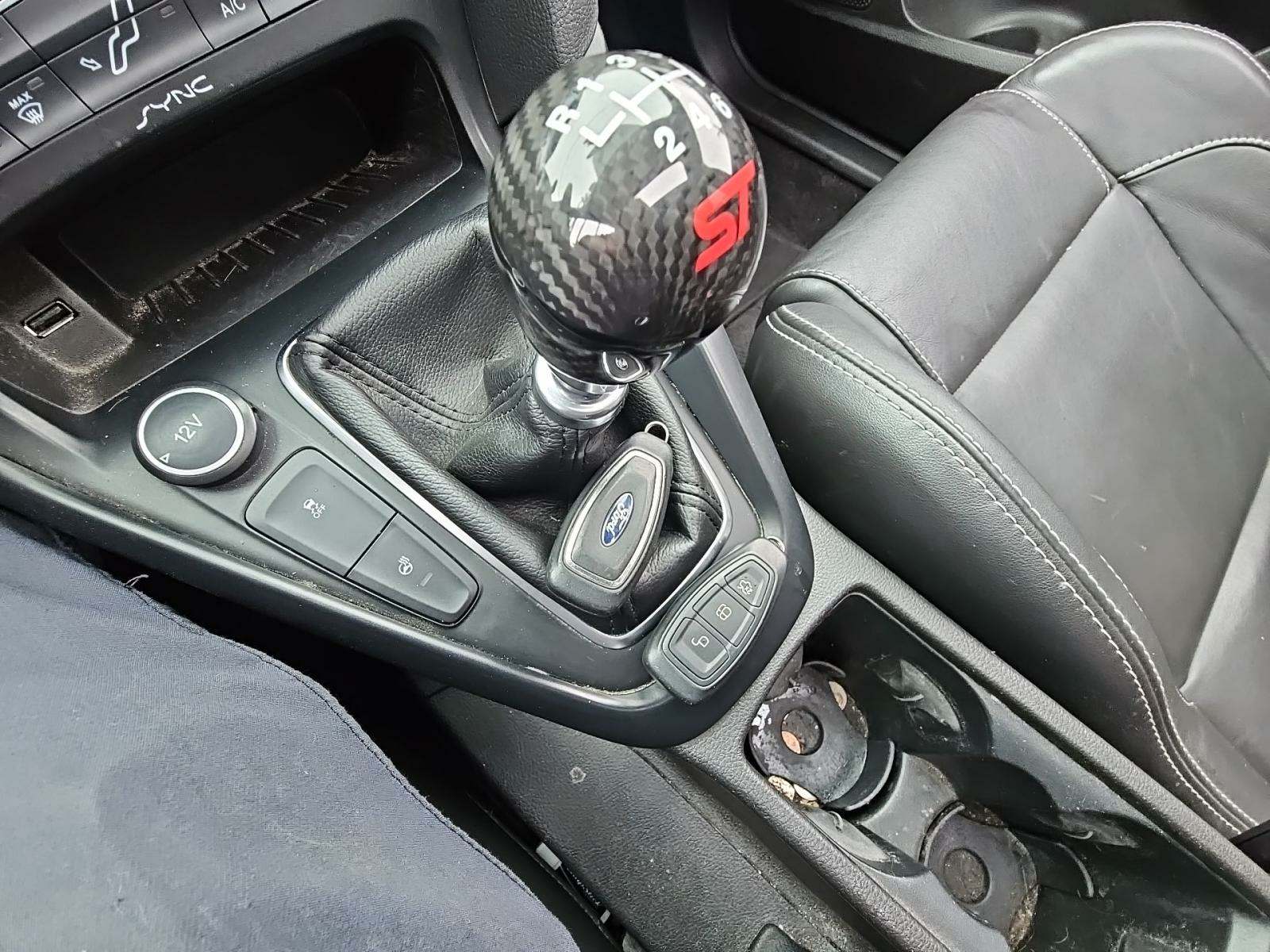 2016 Ford Focus ST FWD