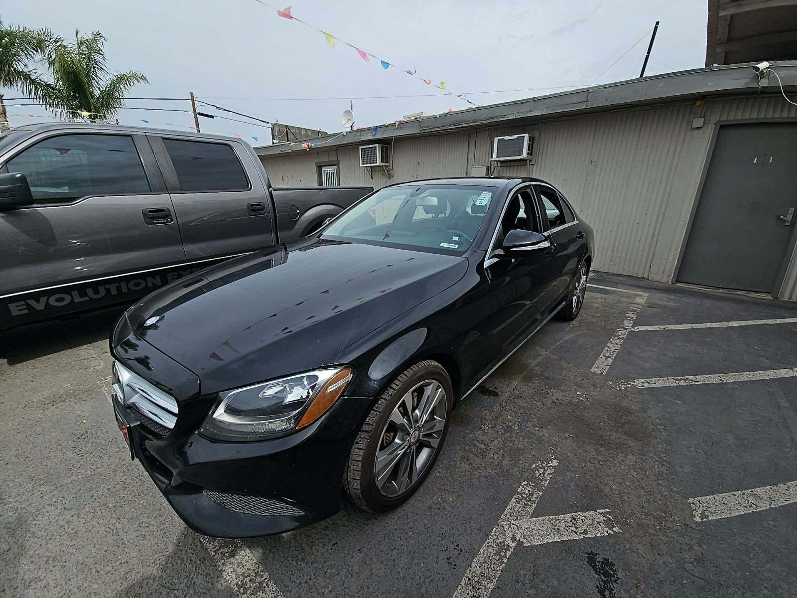 2015 Mercedes-Benz C 300 Sedan