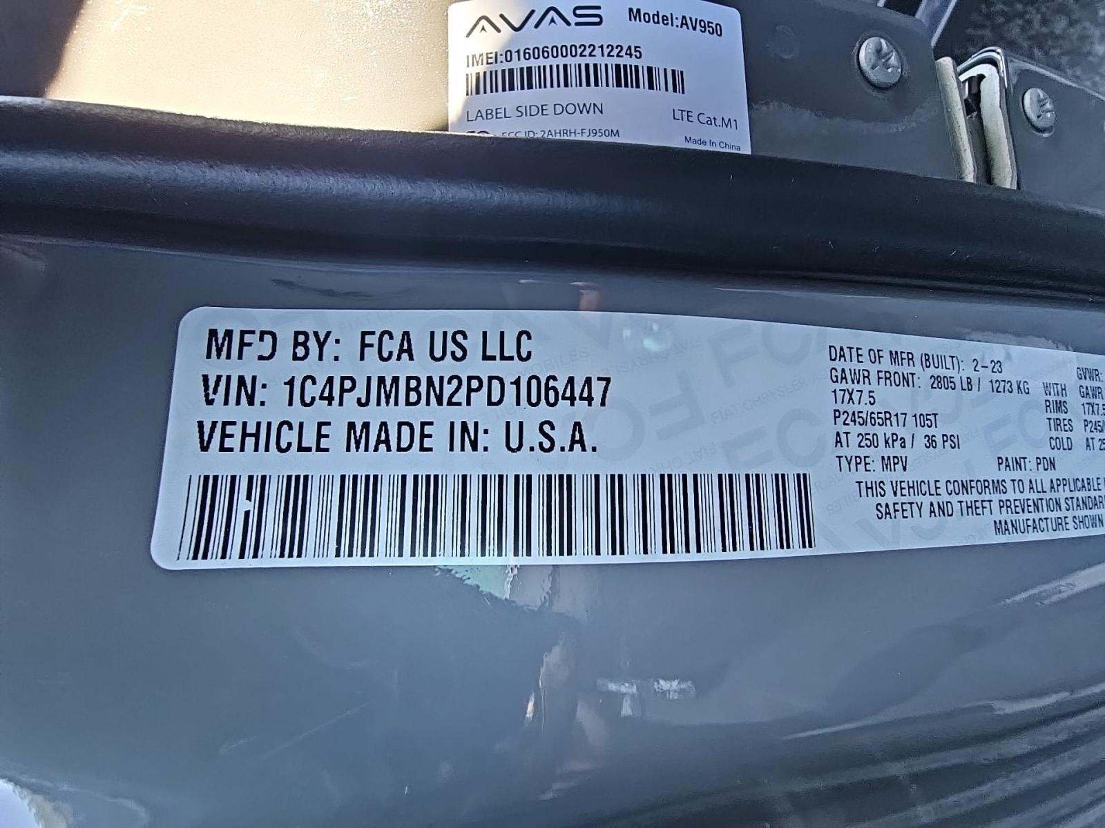 2023 Jeep Cherokee Trailhawk AWD