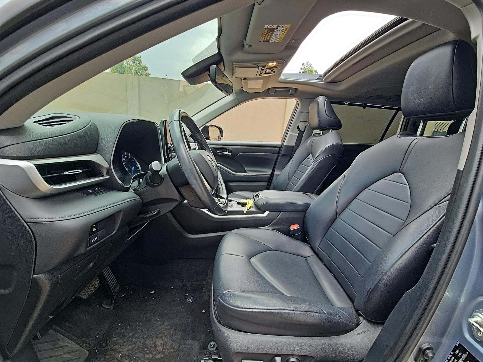 2020 Toyota Highlander Hybrid XLE FWD