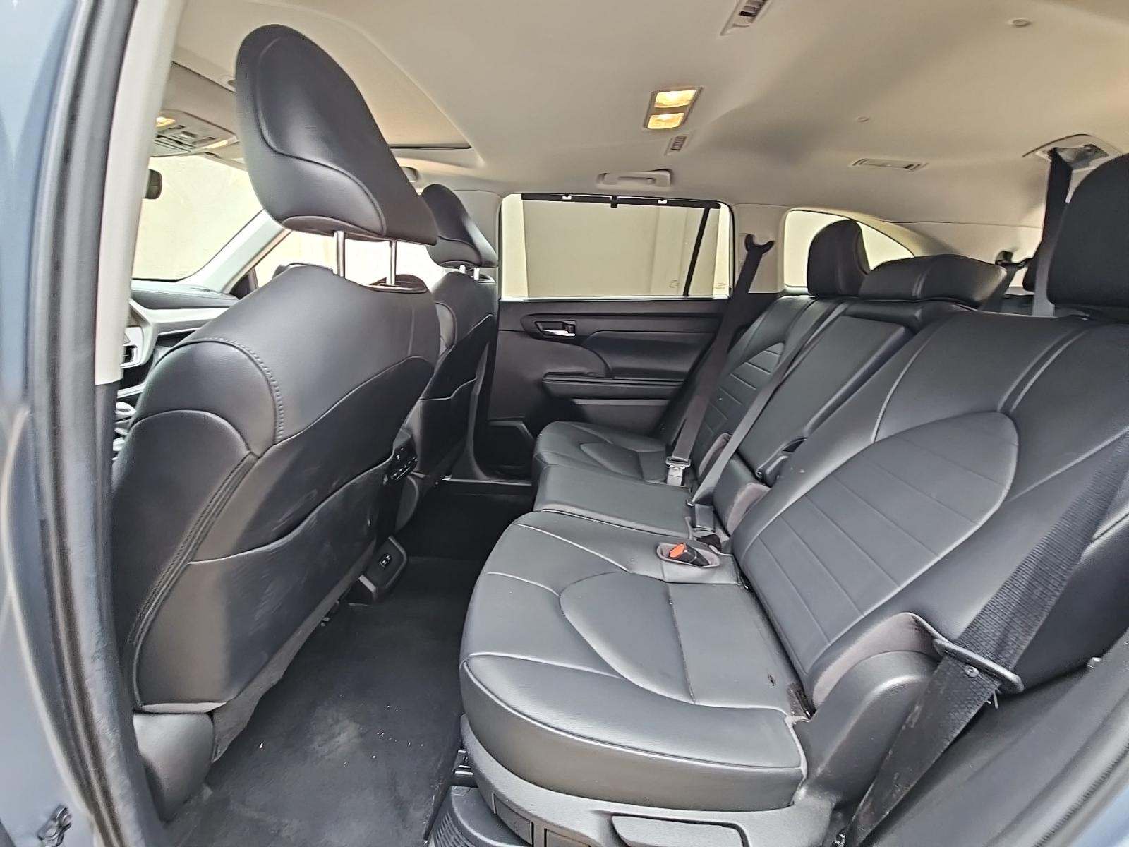 2020 Toyota Highlander Hybrid XLE FWD