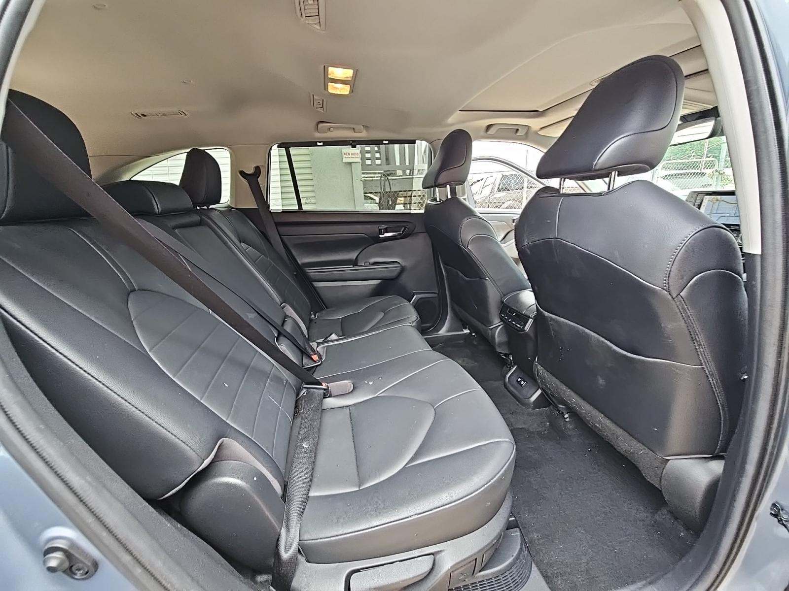 2020 Toyota Highlander Hybrid XLE FWD