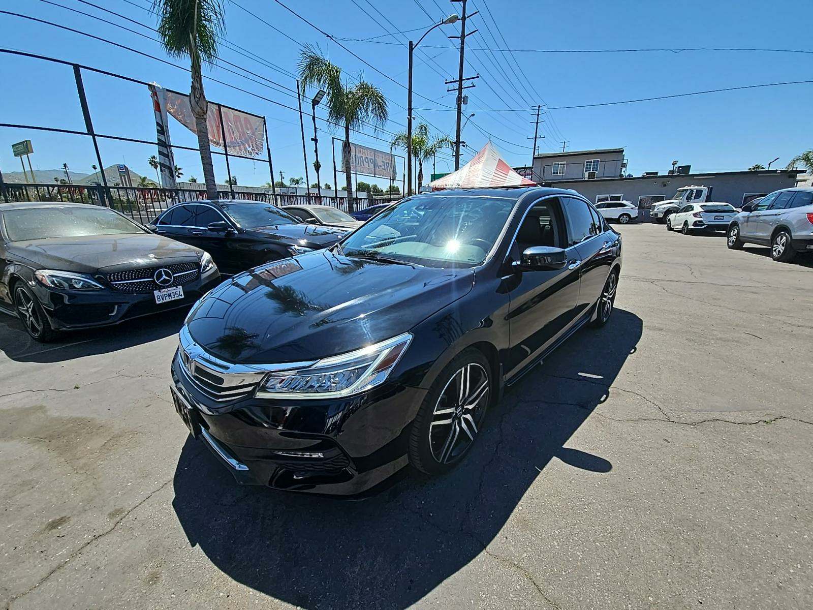 2017 Honda Accord Touring FWD