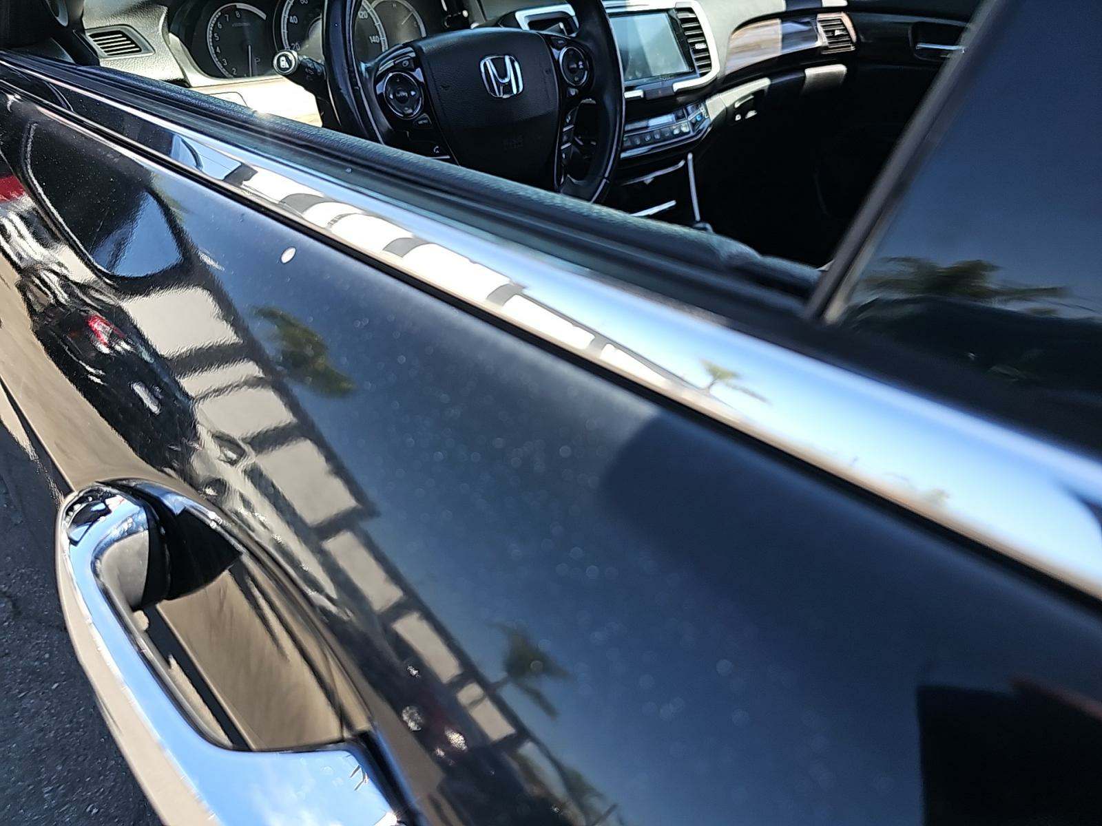 2017 Honda Accord Touring FWD